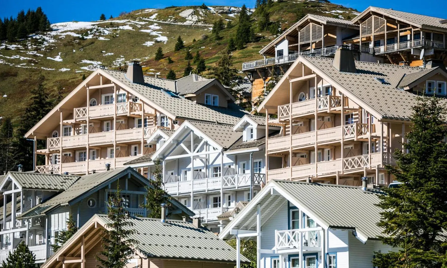 Apartment Residence Le Chateau De Crans - Maeva Home - Appartement 2 Pieces 6 Personnes - Selection Mae-4725 Flaine France
