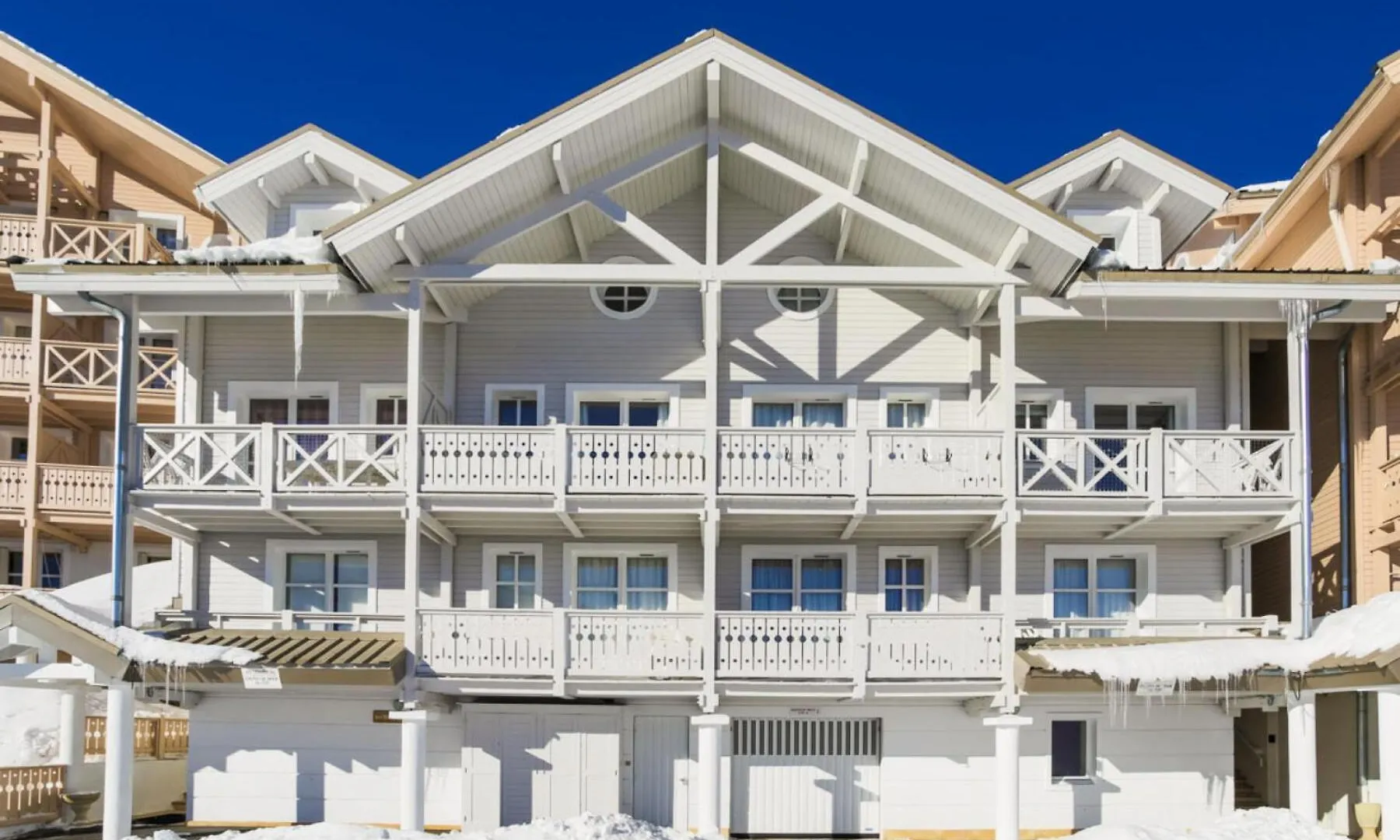 Residence Le Chateau De Crans - Maeva Home - Appartement 2 Pieces 6 Personnes - Selection Mae-4725 Flaine 0*,  France